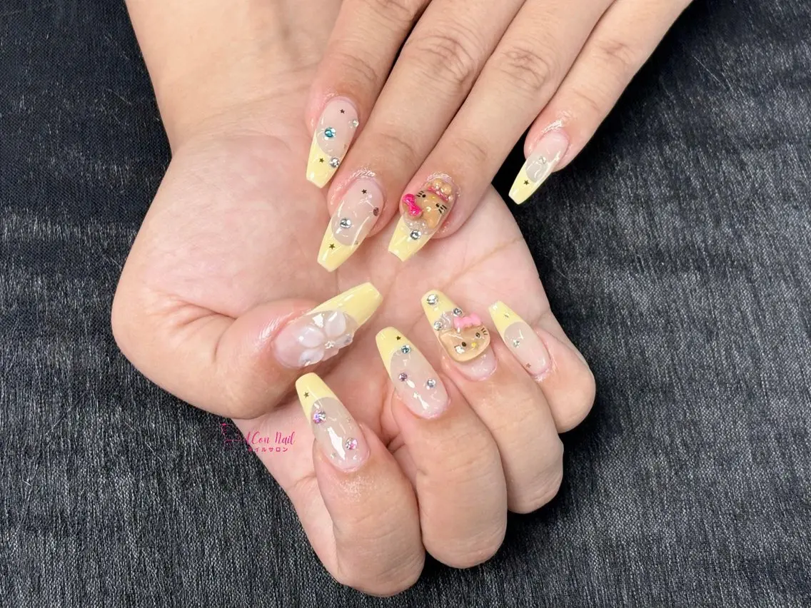 ネイル 桜ネイル 長さ出し フラワーネイル フレンチネイル ジェルネイル ハンドネイル ACon NailSalonのネイルデザイン