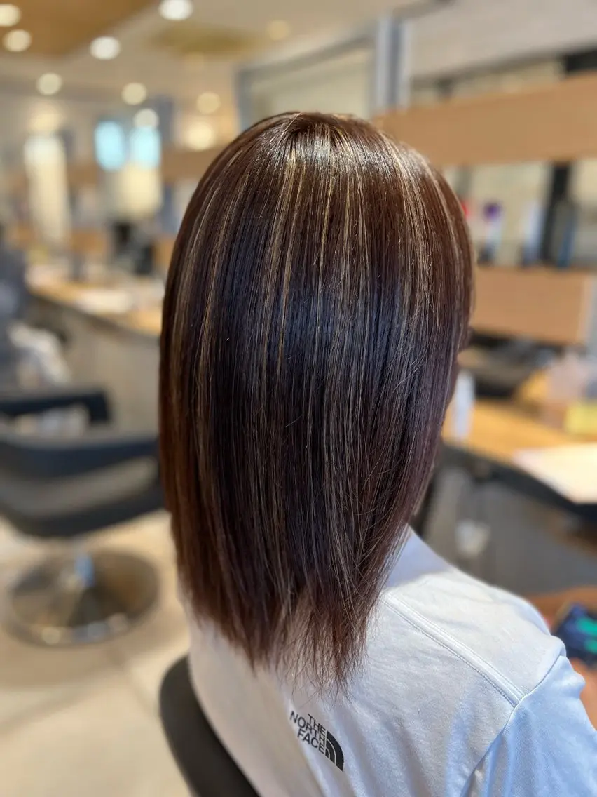 セミロング カラー ハイライトカラー ハイライト ヘアカラー トリートメント 大谷 真祈/似合わせ /ハイライト玄人のヘアスタイル