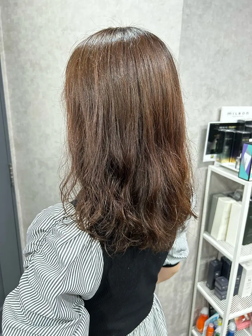 セミロング セミロングパーマ giniro ホソミのヘアスタイル