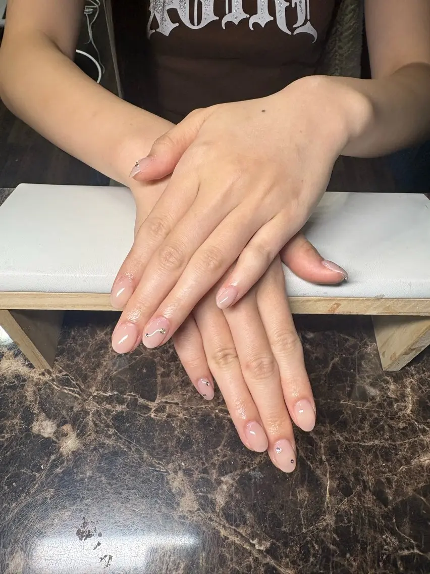 ネイル ハンドネイル IROHA Nail 烏丸店 木湖奈のネイルデザイン