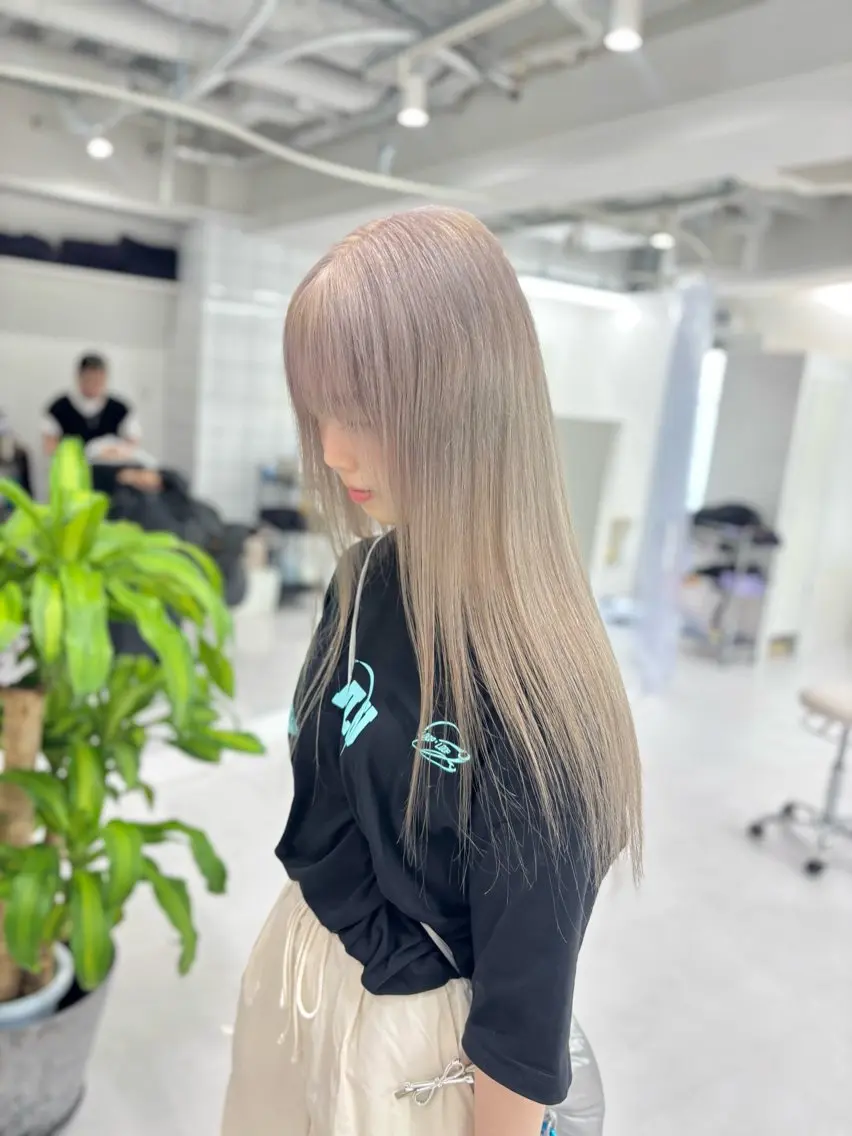 ミディアム カラー カット ヘアカラー トリートメント ヘアセット 🎗副店長/井上 竜 ブリーチ指名No.1のヘアスタイル