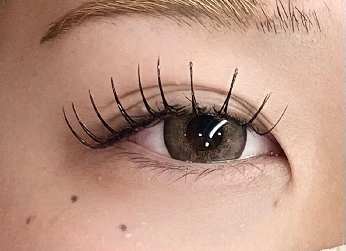 マツエク・マツパ Eyeleen 💄Shioriのマツエク・マツパデザイン