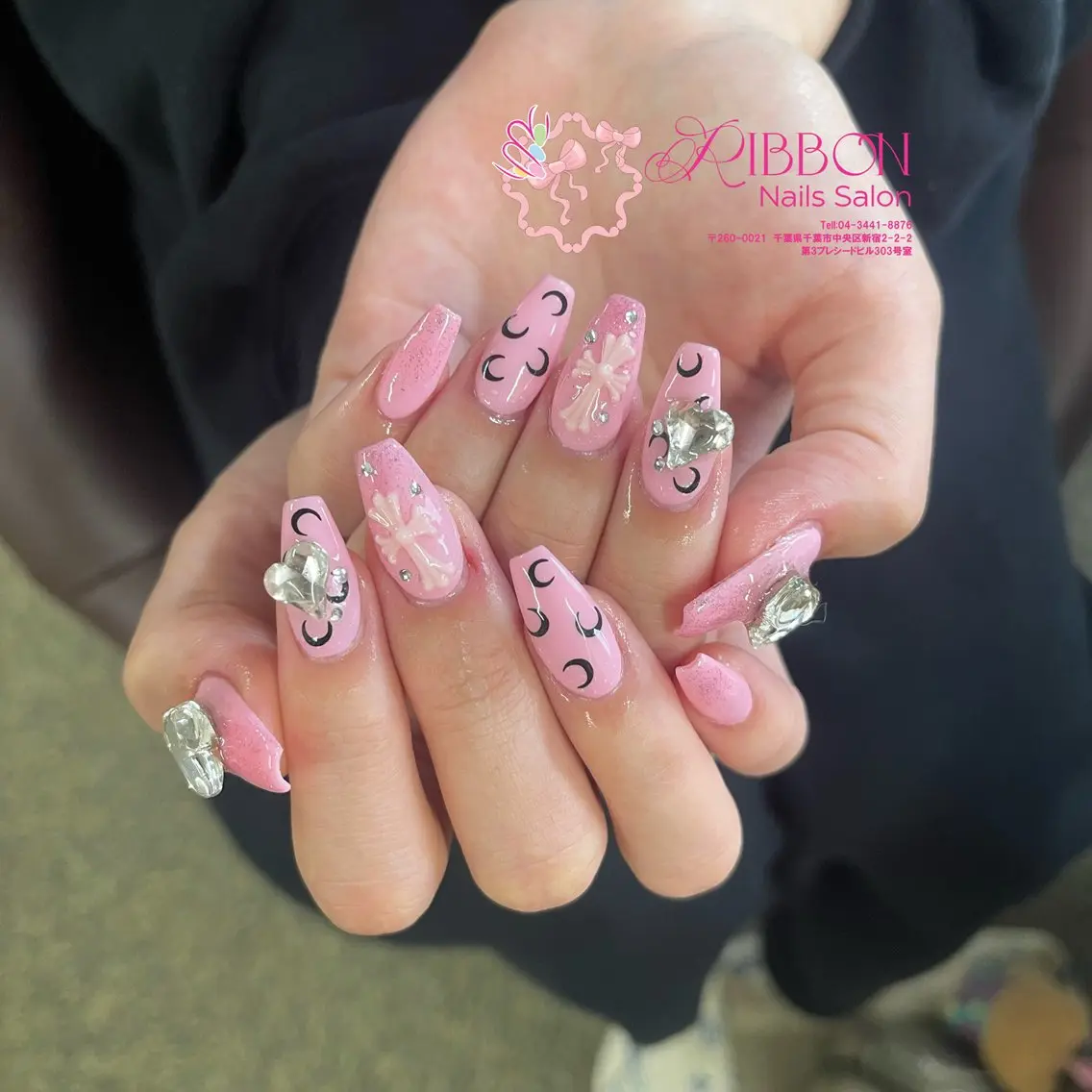 ネイル フットネイル フレンチネイル ジェルネイル マグネットネイル 持ち込み ハンドネイル ribbonnail salonのネイルデザイン