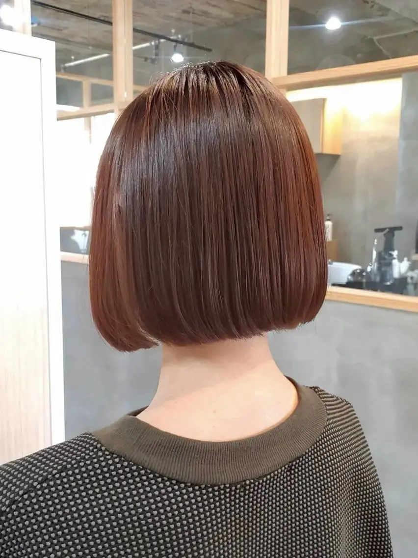 ショート カラー ヘアカラー 新屋 有希乃のヘアスタイル