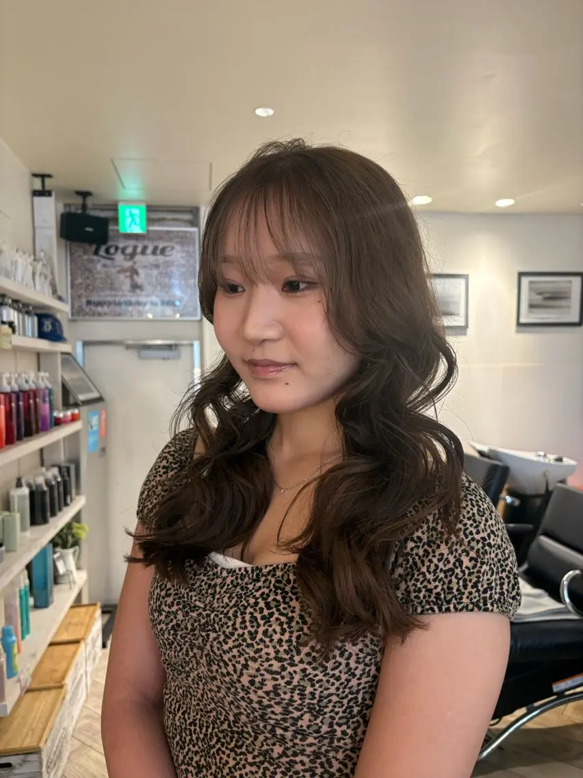 セミロング ヘアカラー 透明感カラー/ レイヤー🧚さえのヘアスタイル