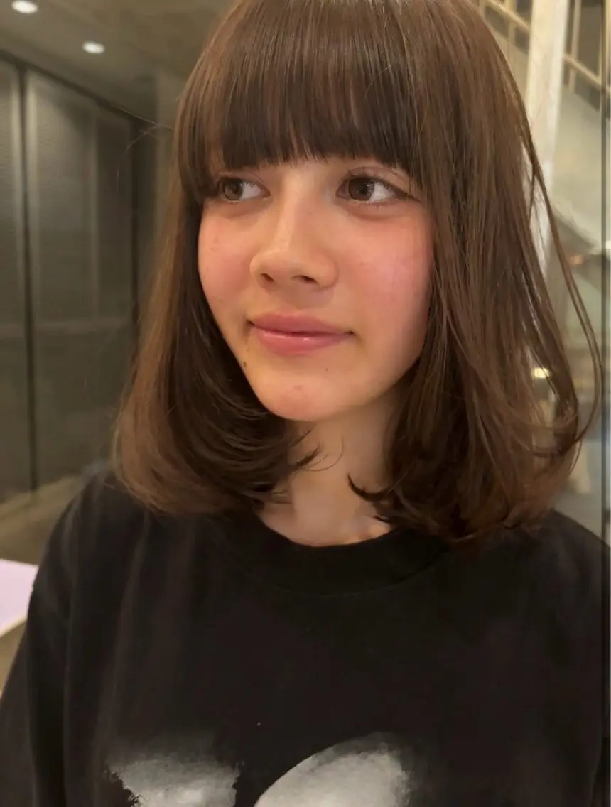 ミディアム 七里ヶ浜美容師 YURAのヘアスタイル