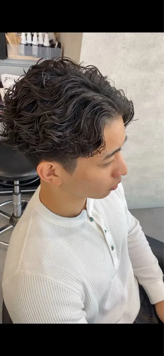 パーマ メンズ ハイトーン特化 メンズ美容師仁也のヘアスタイル