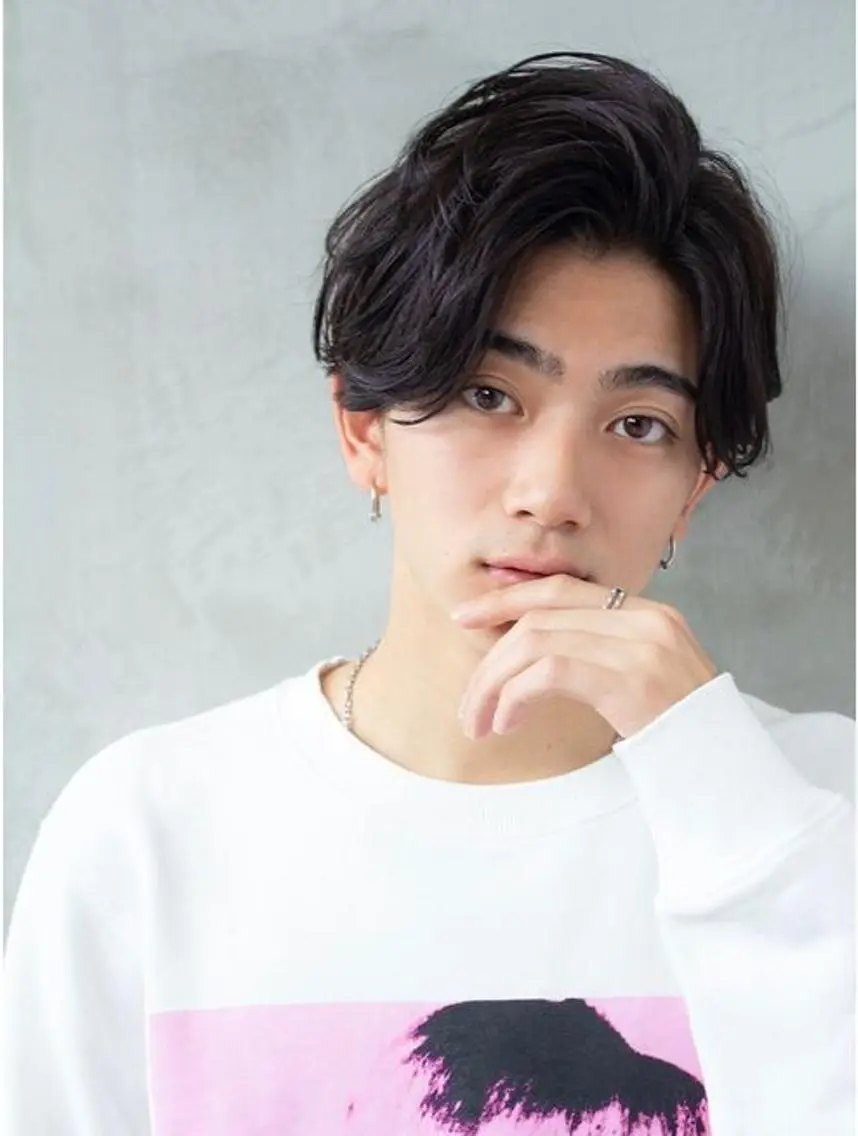 【🔥メンズ1日2名限定🔥】メンズカット+デザインパーマ+ケアTR￥7,900の写真