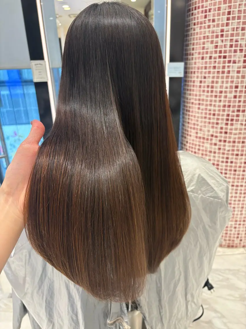 セミロング パーマ カット パーマ 韓国っぽ水光肌カラー マンツーマン🫧なおのヘアスタイル