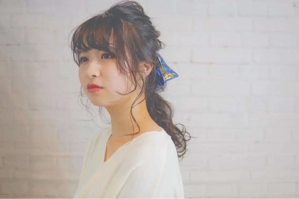 ミディアム セミロング ロング カラー パーマ ヘアアレンジ ポニーテール 髪質改善、エクステ 山口卓哉のヘアスタイル