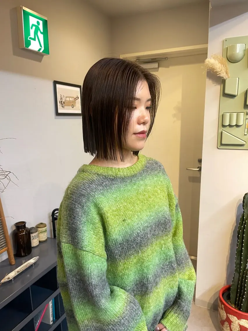 ショート カラー ベージュカラー オリーブベージュ ボブ カット ヘアカラー トリートメント 丁寧なカウンセリング 🌿KENTA🌿のヘアスタイル