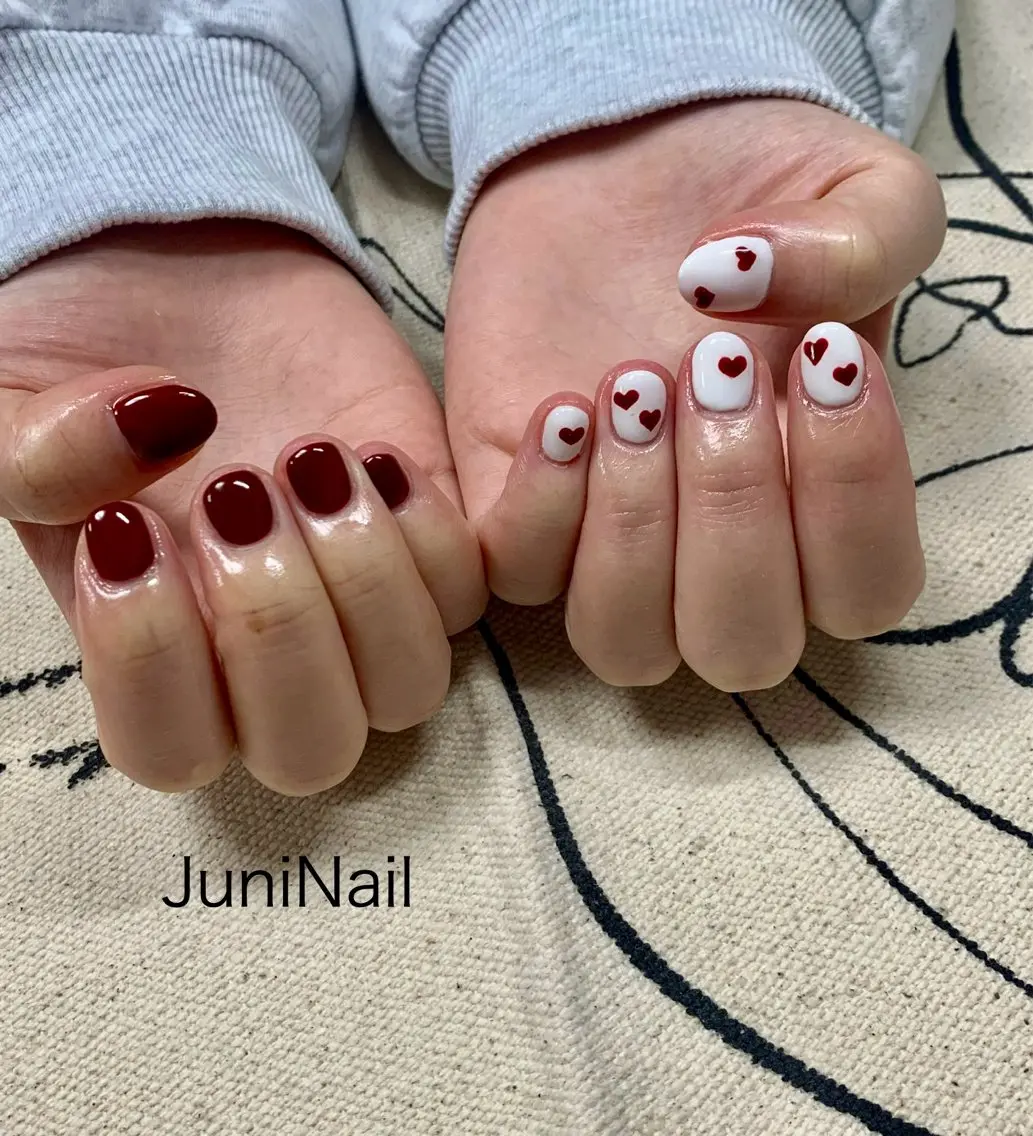 ネイル オーロラネイル クリアネイル 成人式 フラッシュネイル 氷ネイル・うるうるネイル ハンドネイル JuniNail 주니네일🇰🇷suのネイルデザイン