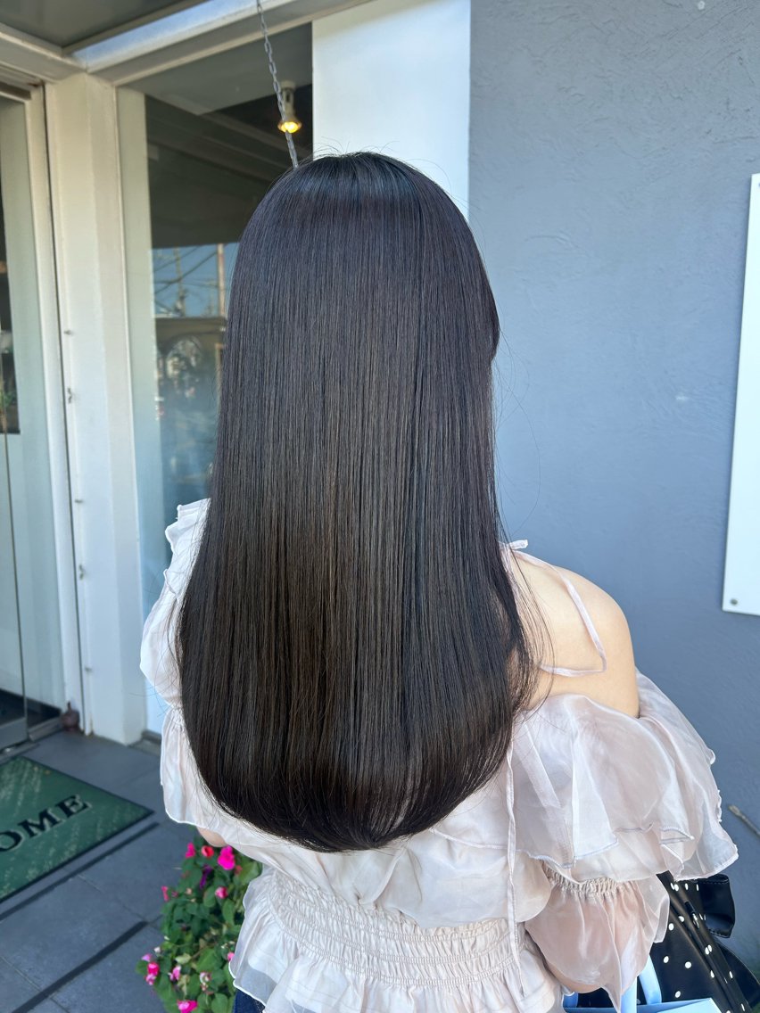 ロング カラー ブラウンカラー ラベンダーカラー ヘアカラー ウルフカット🐺 艶カラー✨️吉村のヘアスタイル