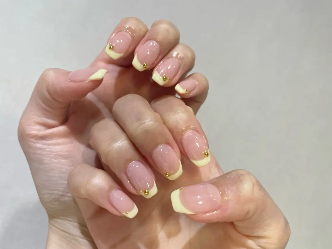 ネイル ハンドネイル Lily イシイのネイルデザイン
