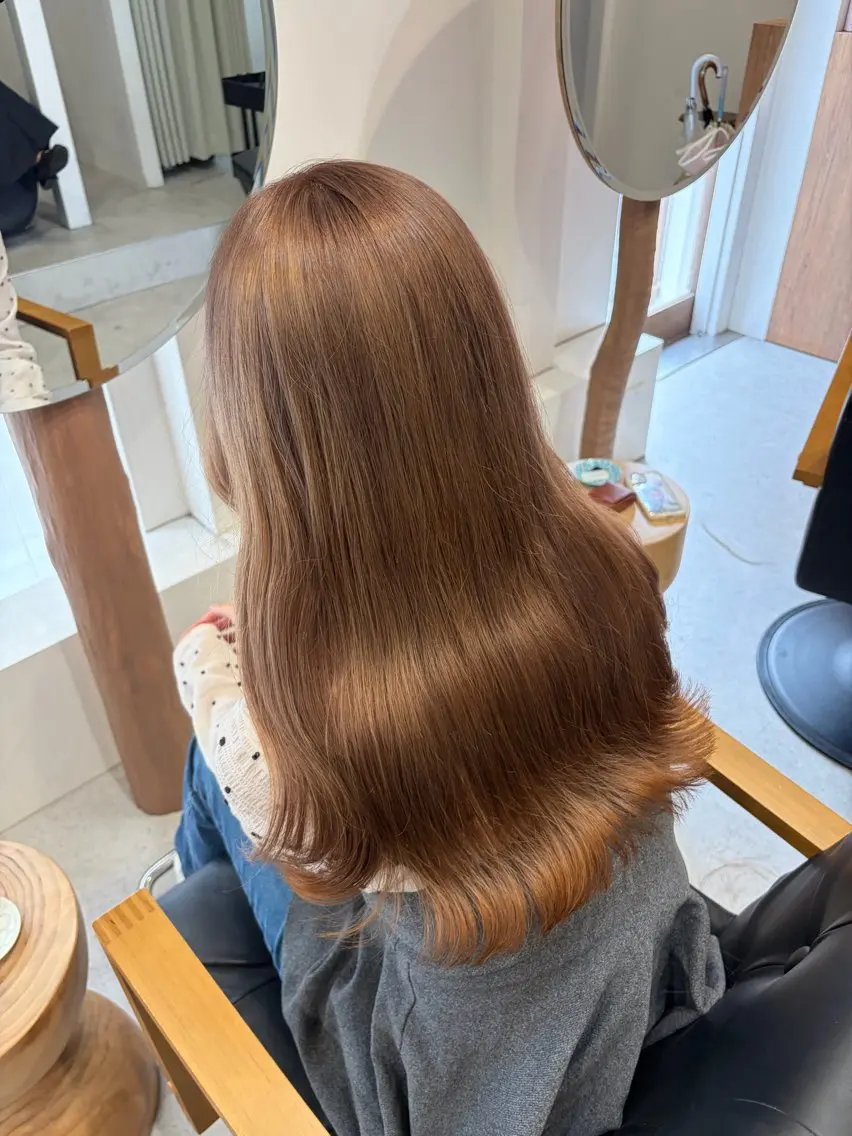 カラー ベージュカラー ブリーチ ミルクティーベージュ ブリーチカラー 🦋RANA🦋のヘアスタイル