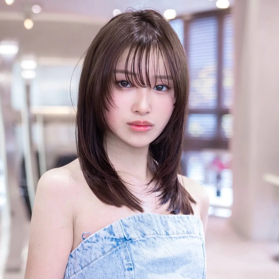ミディアム カラー 透明感カラー 韓国風ヘア レイヤーカット 小顔カット カット ヘアカラー 韓国レイヤー× 透明感暗髪/nanoのヘアスタイル
