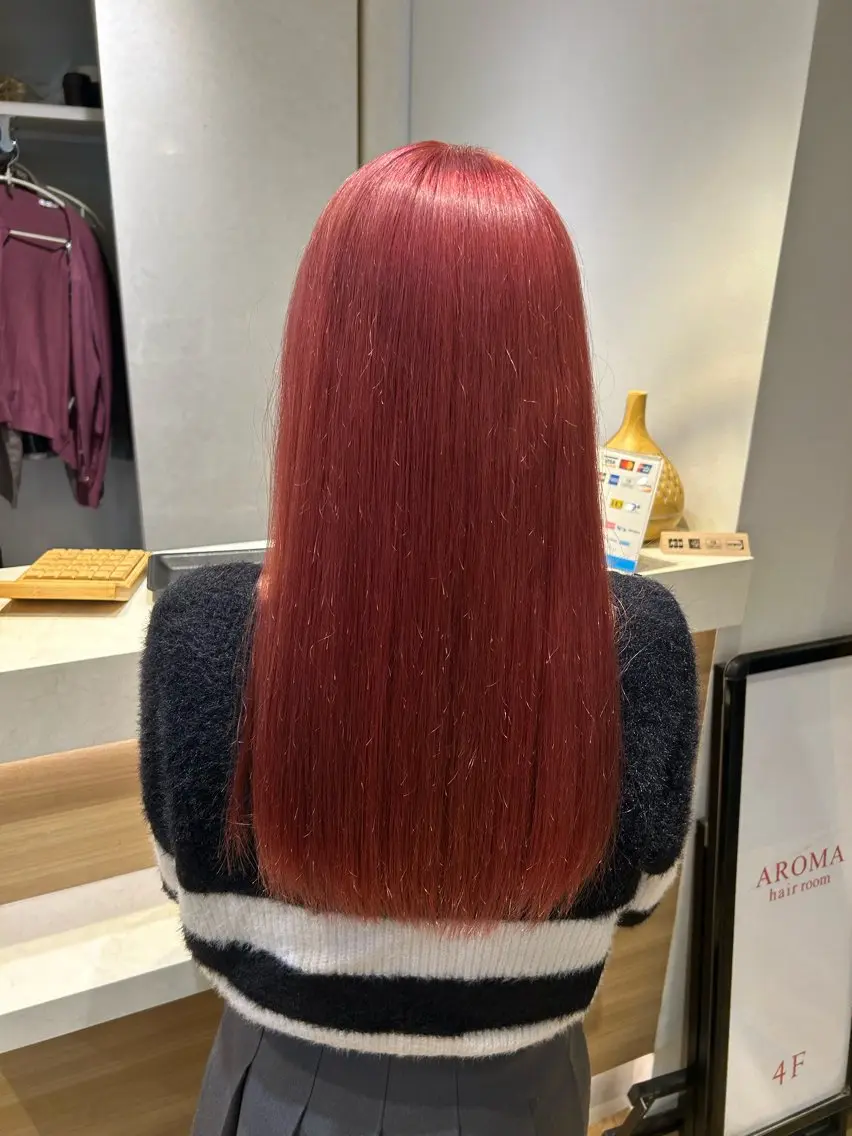 セミロング ヘアカラー 🍒艶髪✨ 秋冬🍒モテヘアー✨のヘアスタイル