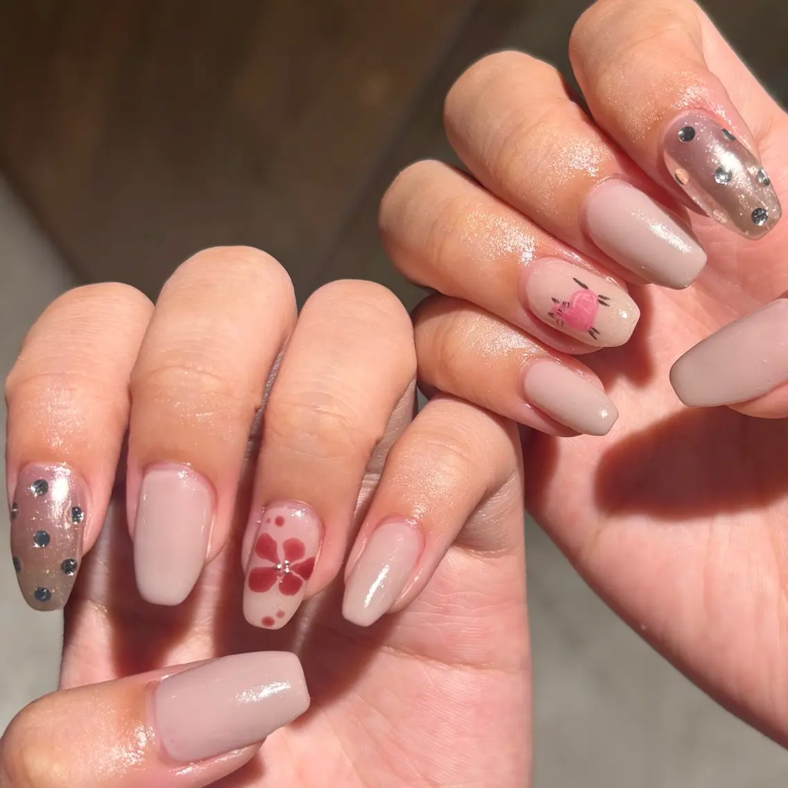 ネイル ハンドネイル フットネイル airi ⭑ ⸝⸝のネイルデザイン