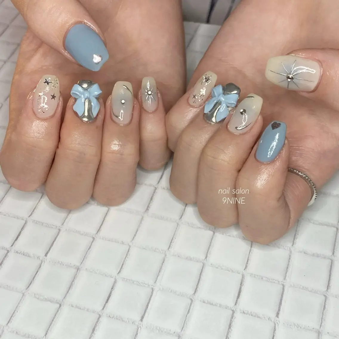 ネイル リボン ハンドネイル nail salon 9NINEのネイルデザイン