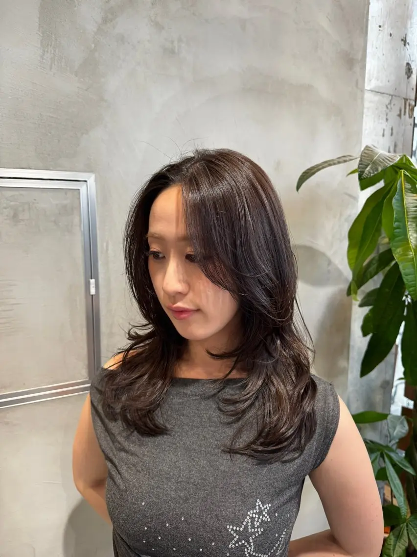 ロング 髪質改善 レイヤーカット カット ヘアカラー トリートメント 山本 望華のヘアスタイル