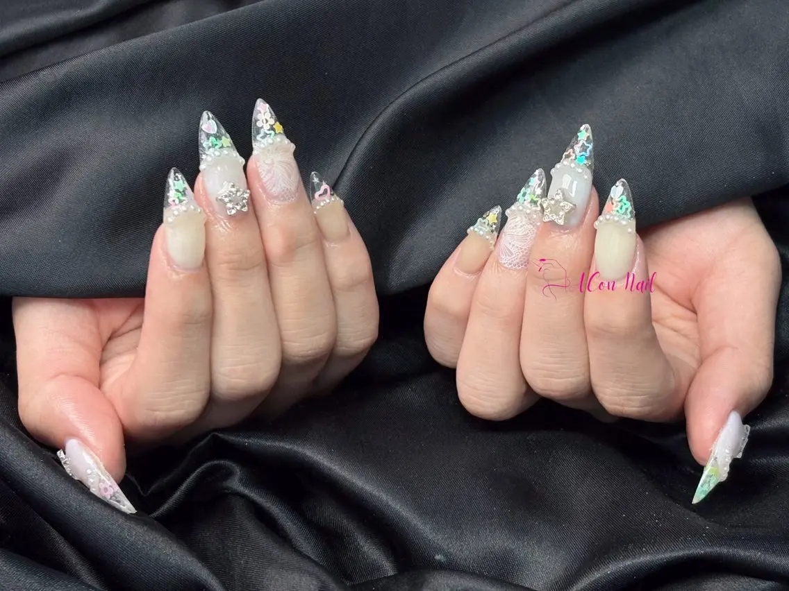 ネイル 桜ネイル 長さ出し フラワーネイル フレンチネイル ジェルネイル ハンドネイル ACon NailSalonのネイルデザイン
