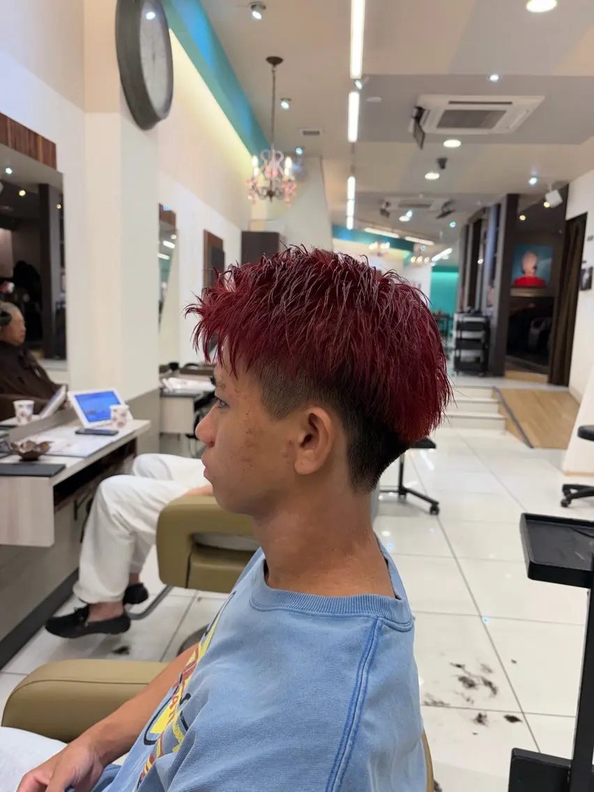 ショート メンズ メンズブリーチ カット ヘアカラー 伊藤 隆星のヘアスタイル