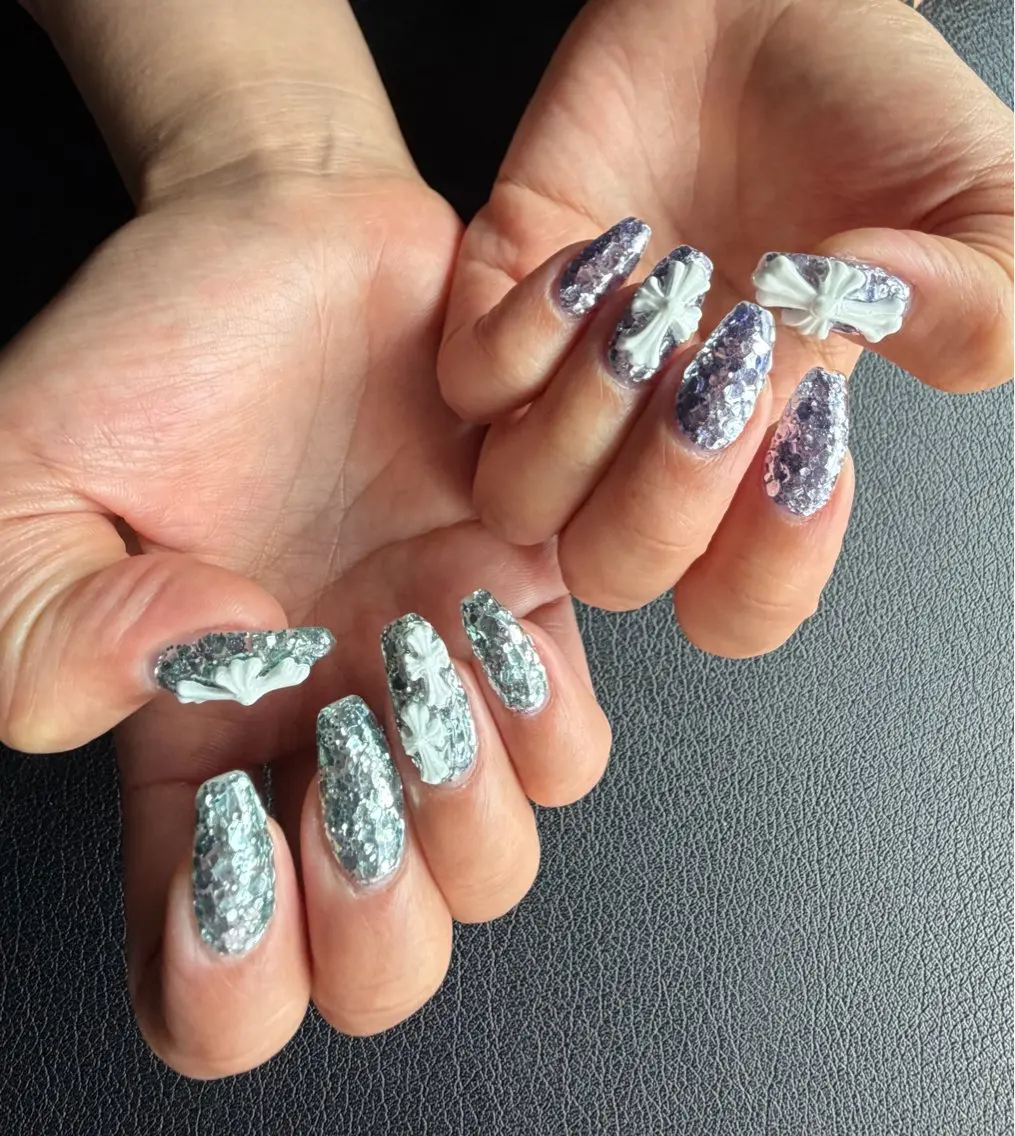 ネイル ホログラムネイル ハンドネイル BONNIE NAILのネイルデザイン