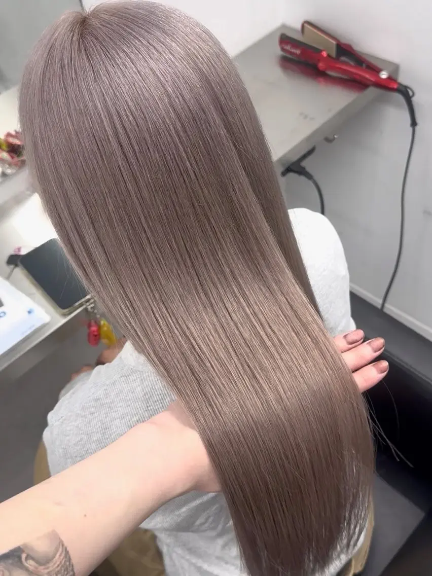 カラー ヘアカラー ユウキ/ハイトーン/ ブリーチカラーのヘアスタイル