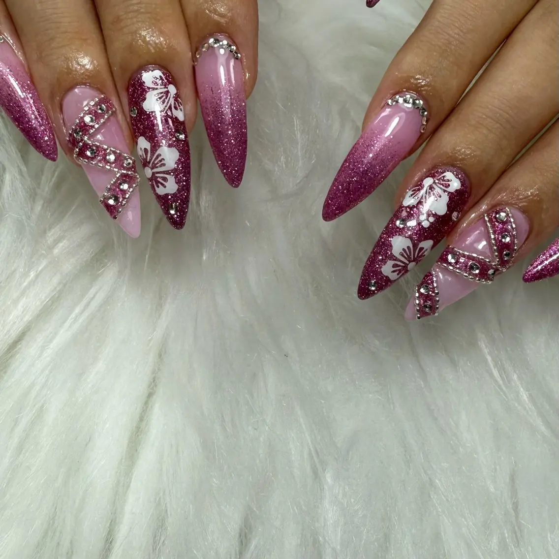 メンズ ネイル フラッシュネイル ピンク 夏ネイル ハンドネイル L'ino nailのネイルデザイン