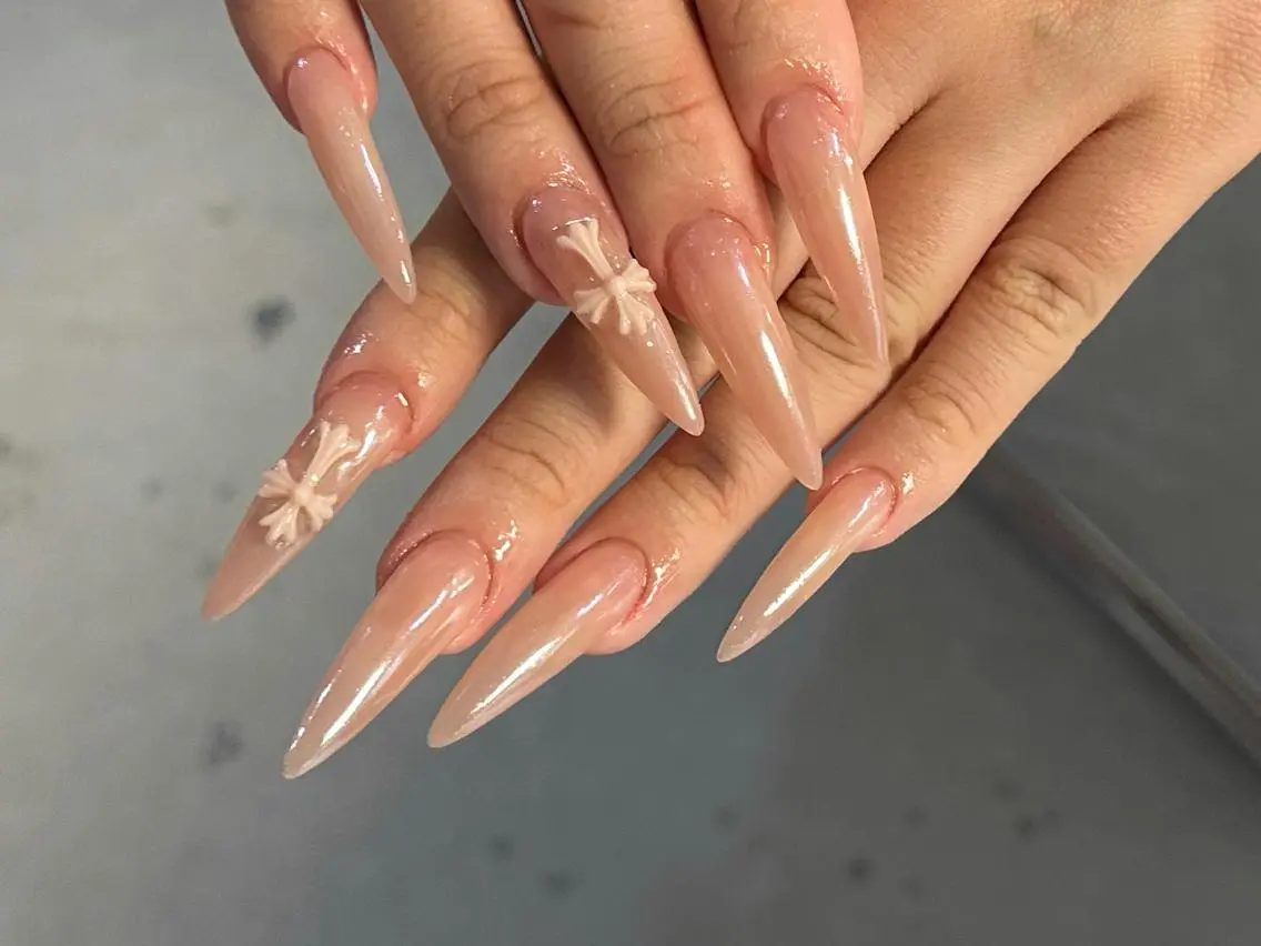 ネイル ハンドネイル 渋谷T&B ナサ ギ ロング無制限中✨のネイルデザイン