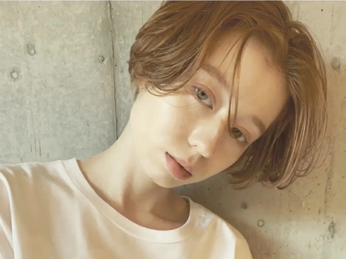 ミディアム カラー ヘアアレンジ ブリーチ ケアブリーチ ダブルカラー 髪質改善 🕊️絹髪縮毛矯正✨ トップスタイリスト✨のヘアスタイル
