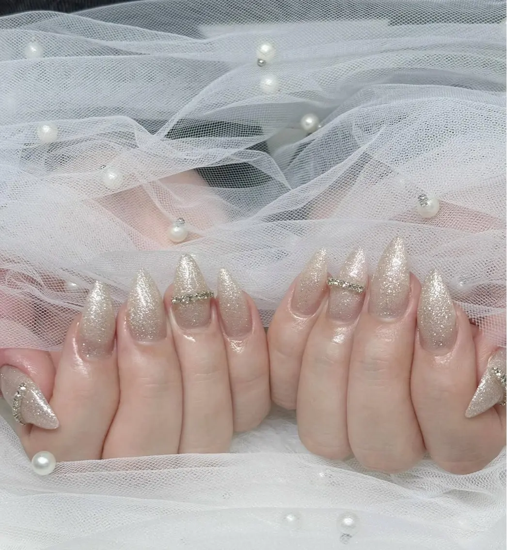ネイル 韓国ネイル マグネットネイル 持ち込み Dyo Nail_Royalのネイルデザイン