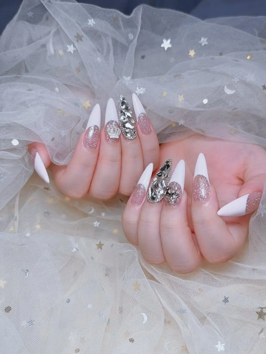 ネイル W·mai nail 関内のネイルデザイン