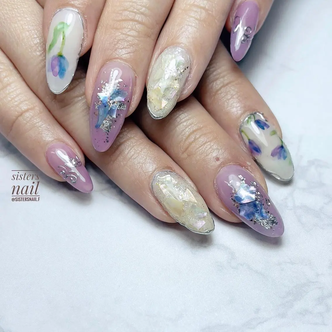 ネイル アートネイル 入学式 フラワーネイル 卒業式 キラキラネイル sisters nail.fのネイルデザイン
