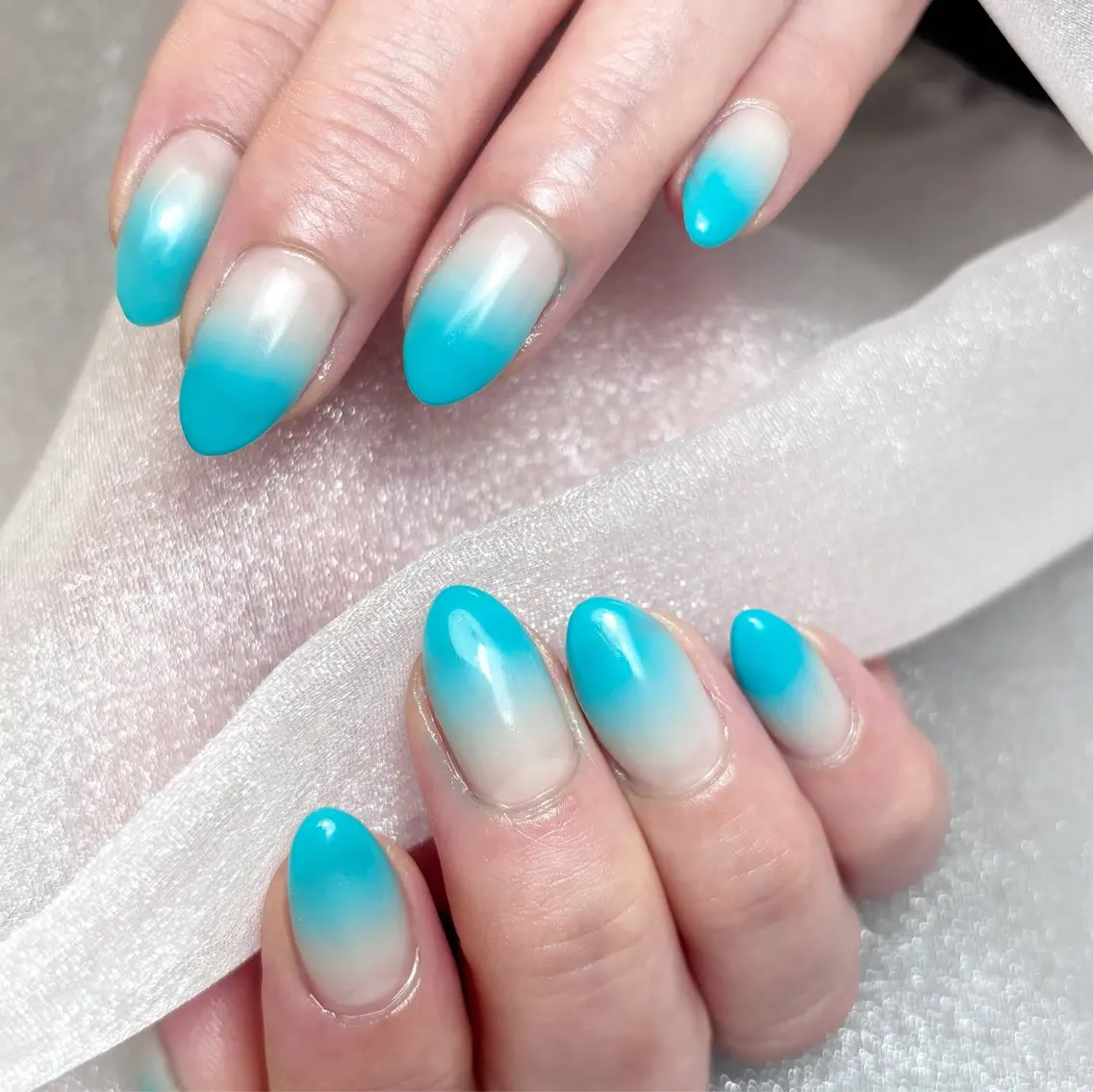 ネイル ハンドネイル nailroom DIASOMNIAのネイルデザイン