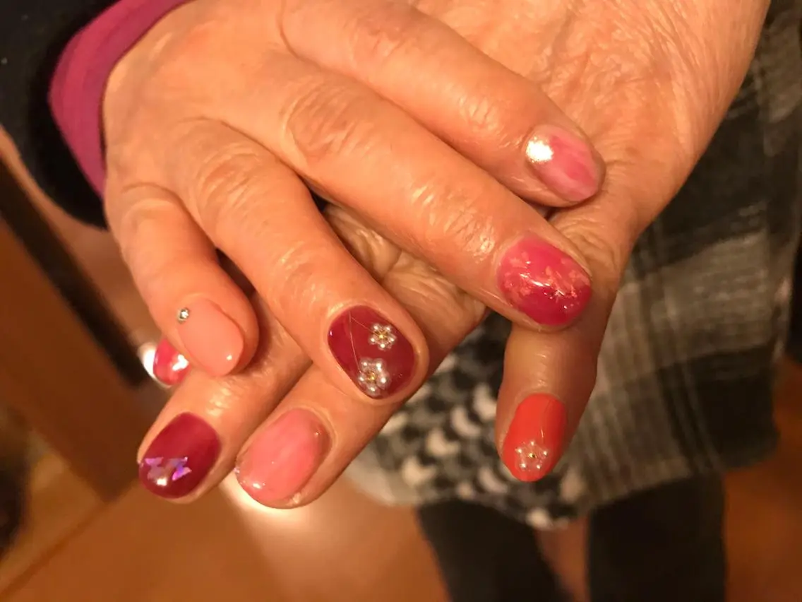 ネイル ニュアンスネイル ピンク ハンドネイル Nailist Missaのネイルデザイン