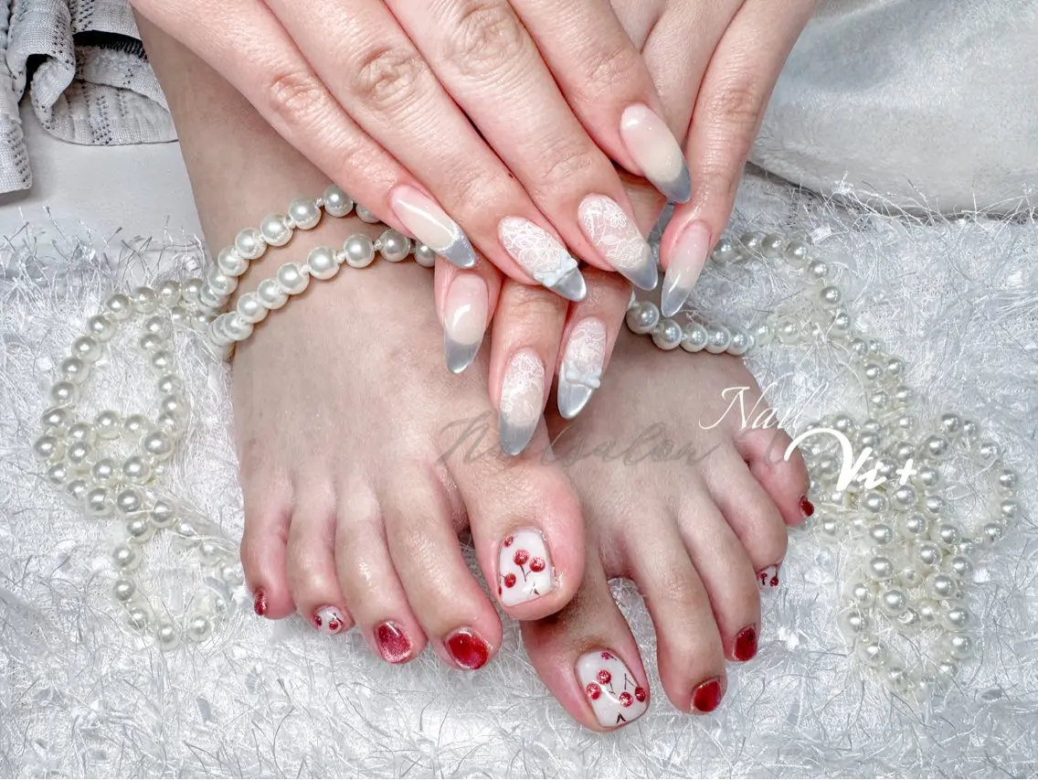 ネイル ハンドネイル フットネイル ✨Nailsalon Vi+✨のネイルデザイン
