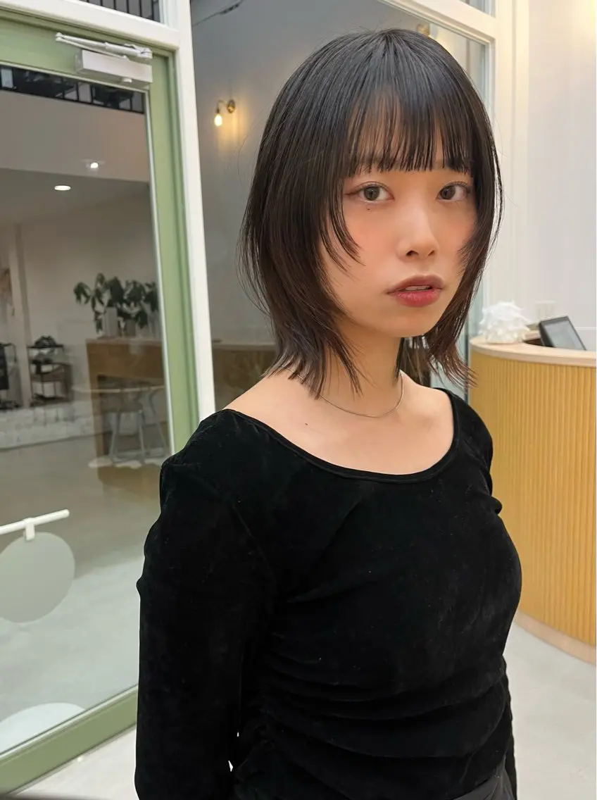 ミディアム カラー カット ヘアカラー 網谷 萌夏のヘアスタイル