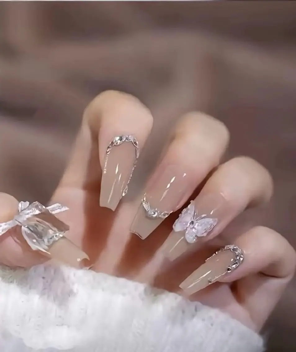 ネイル チークネイル 長さ出し フレンチネイル ガーリー 韓国ネイル sun nail池袋 モデル募集のネイルデザイン