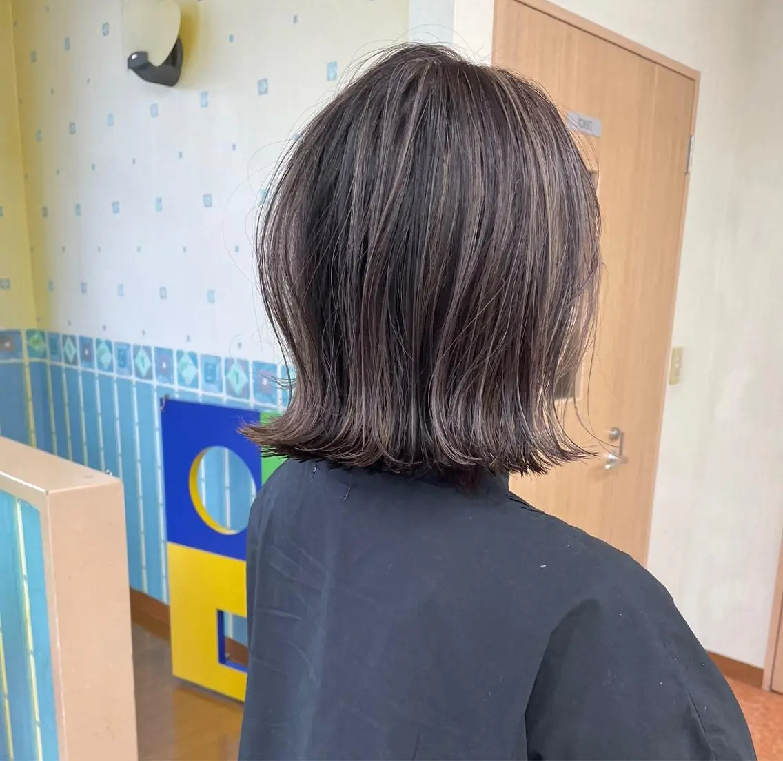 ショート カラー ハイライトカラー ハイライト yui .のヘアスタイル