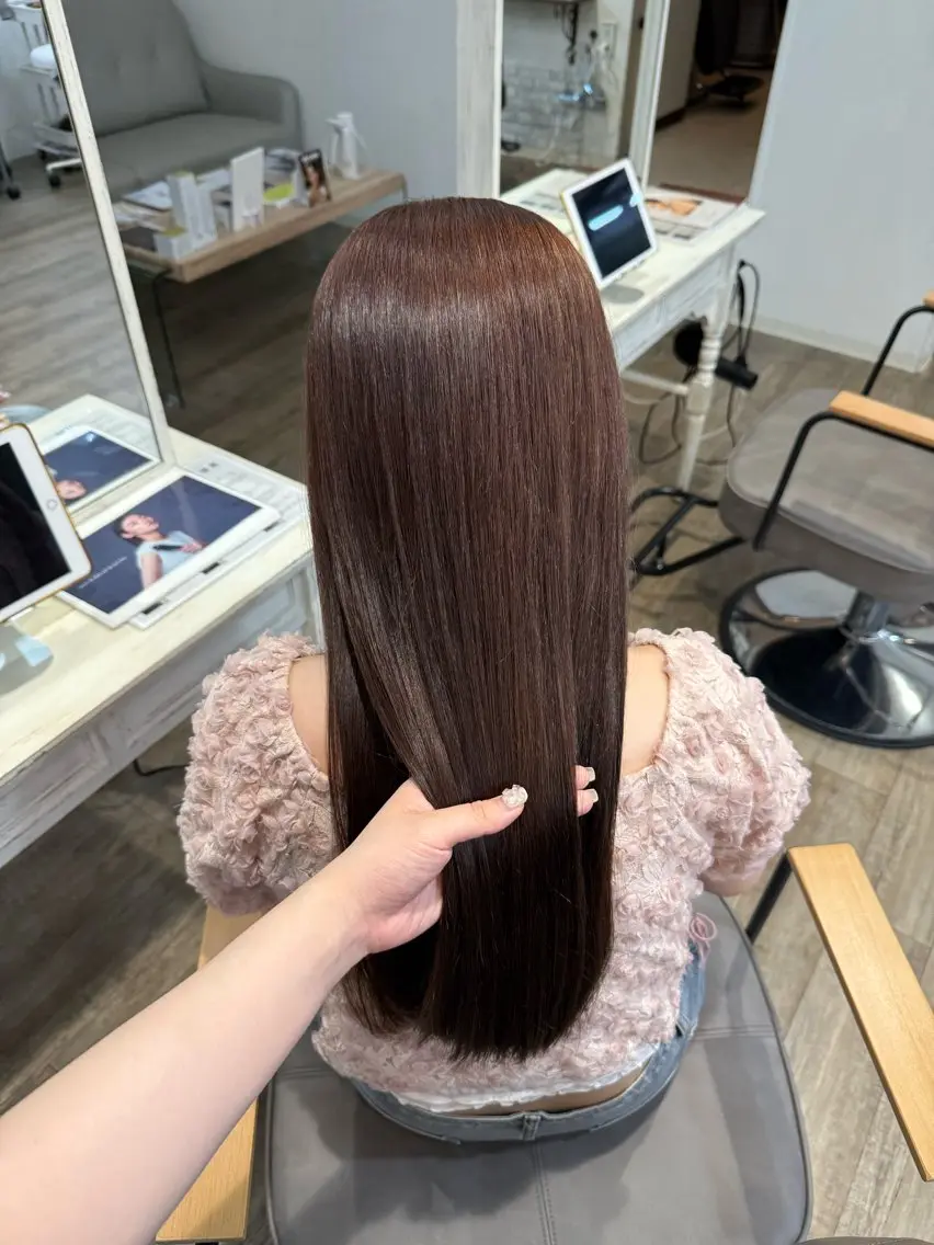 ロング ヘアカラー ayaka/暖色/ レイヤーカット🩰のヘアスタイル