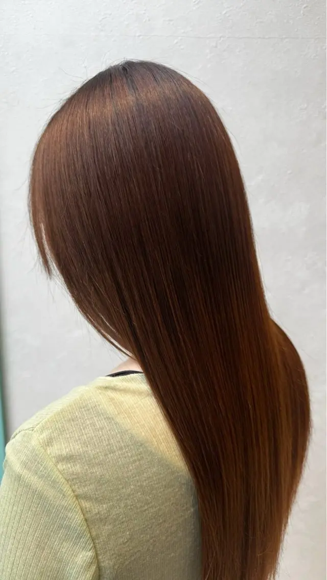セミロング ヘアカラー 恒川 舞衣のヘアスタイル
