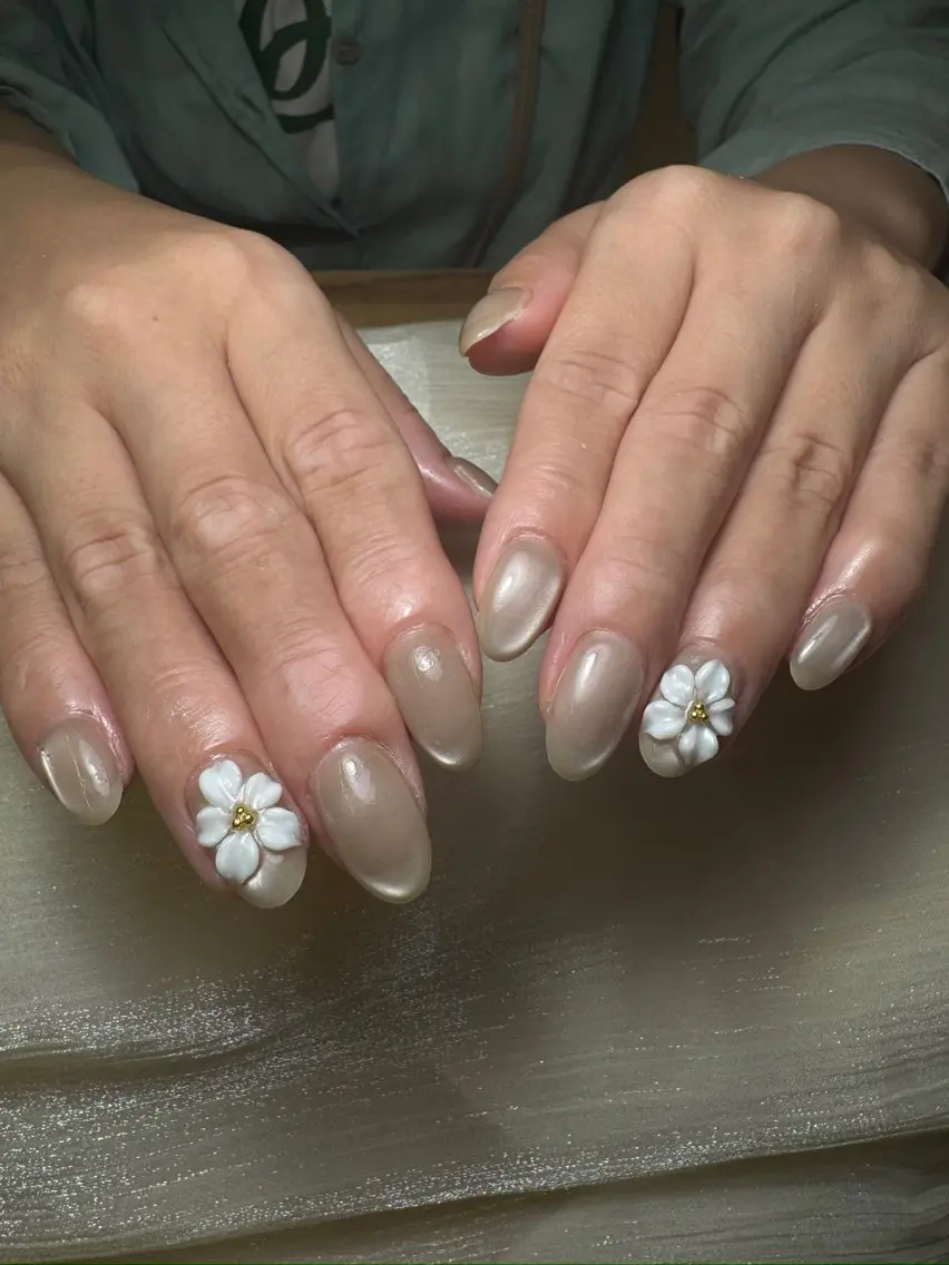 ネイル ハンドネイル ユリ🎀長さだし/ パラジェル/持ち込みのネイルデザイン