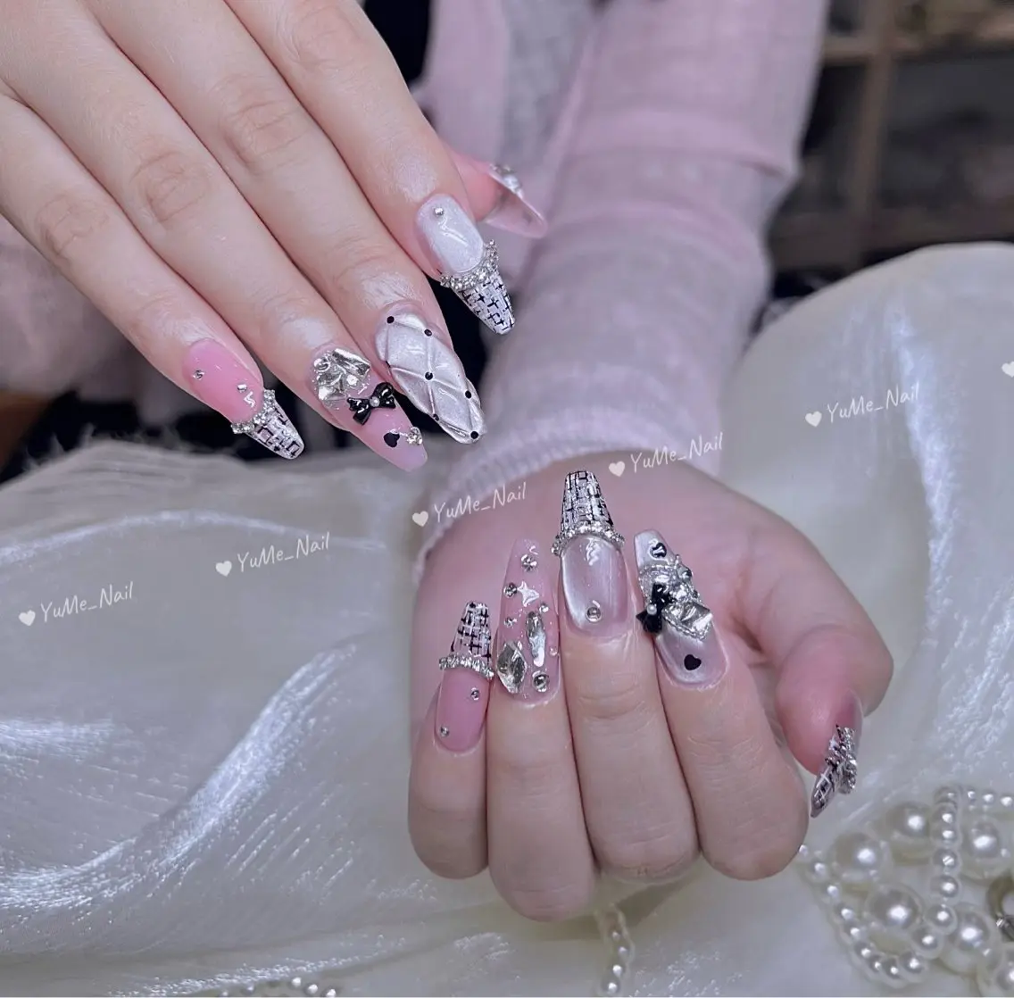 ミディアム YUME Nail Beautyのネイルデザイン