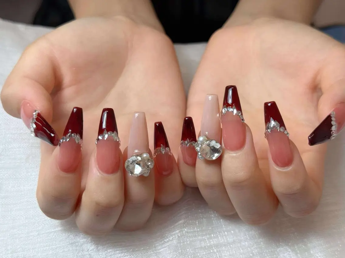 ネイル アートネイル 成人式 ジェルネイル ニュアンスネイル 夏ネイル Nie Nail Shinokuboのネイルデザイン