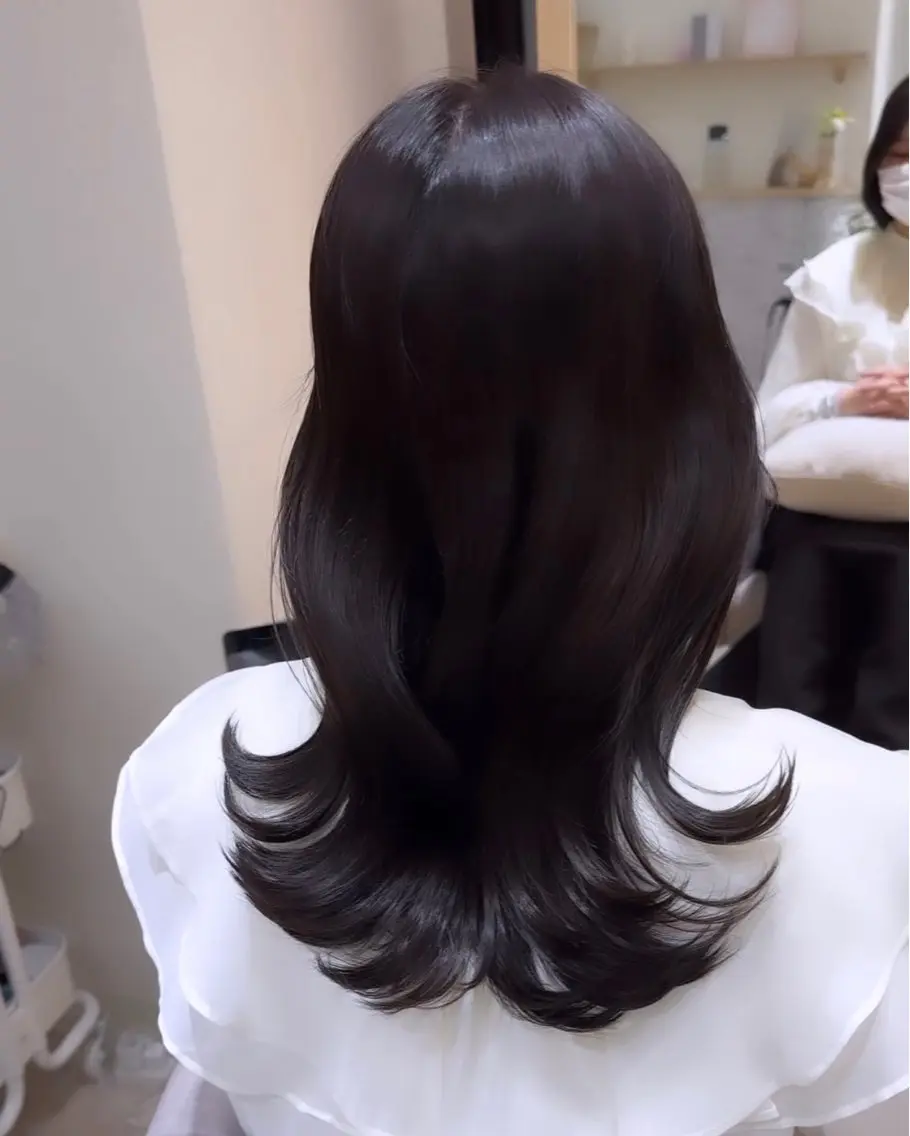 セミロング レイヤーカット ローレイヤー カットモデル募集 ミネのヘアスタイル