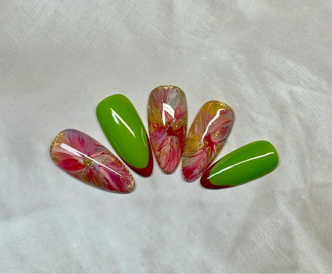ネイル フレンチネイル ニュアンスネイル 夏ネイル ハンドネイル Mai’s nailのネイルデザイン
