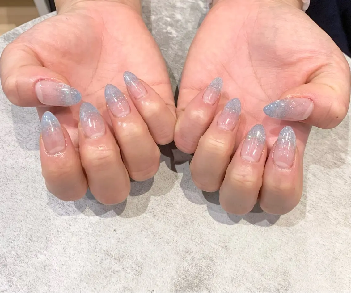 ネイル 長さ出し ラメ(グリッター) ラメグラデーション ハンドネイル ecrin 💎 mayuのネイルデザイン