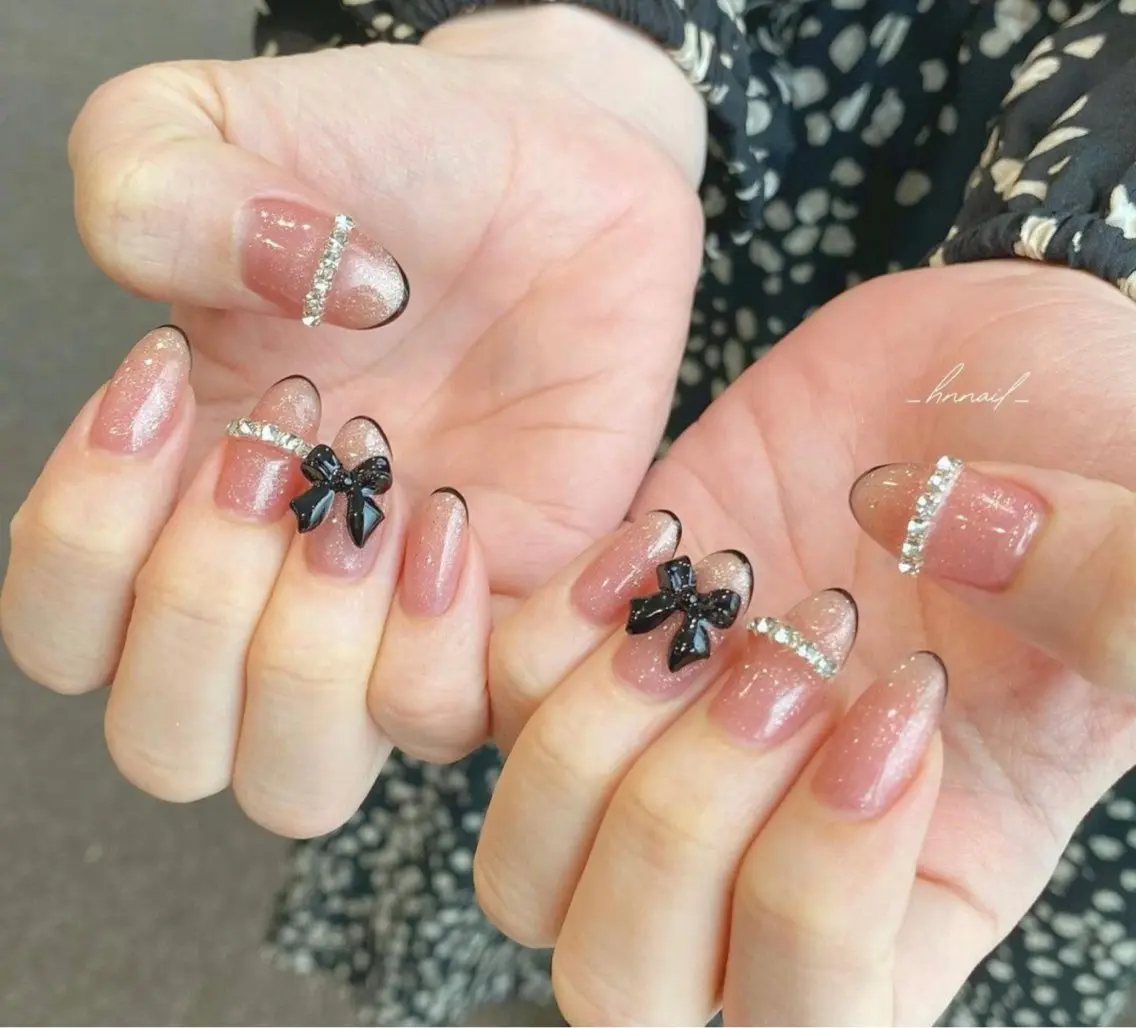 ネイル アートネイル フレンチネイル ジェルネイル 韓国ネイル ミラーネイル Rin Nail 新大久保店のネイルデザイン