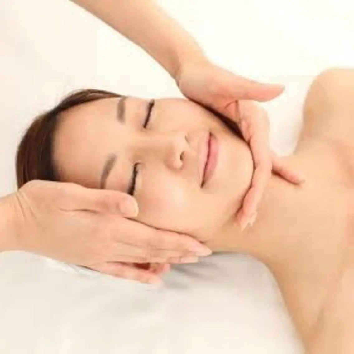 【ミニモ学割半額】小顔矯正60分💆‍♀️何度でもOK！の写真